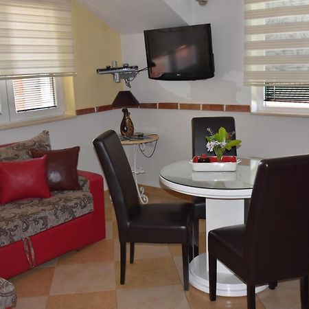 Apartments Scepanovic Tivat Bagian luar foto