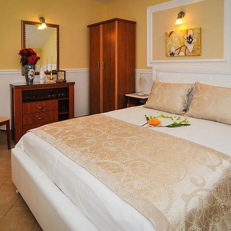 Apartments Scepanovic Tivat Bagian luar foto
