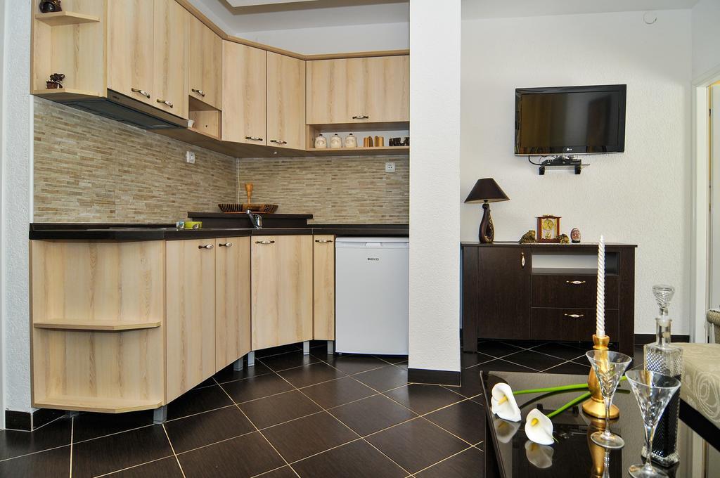Apartments Scepanovic Tivat Bagian luar foto