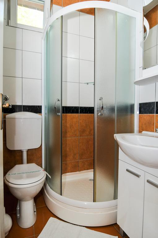 Apartments Scepanovic Tivat Bagian luar foto