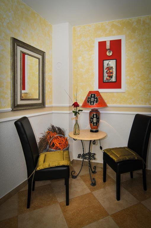 Apartments Scepanovic Tivat Bagian luar foto